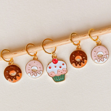 Load image into Gallery viewer, Donut stitch markers