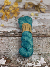 Load image into Gallery viewer, LITLG Twist Sock