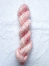 Load image into Gallery viewer, Sea Silk