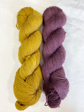 Load image into Gallery viewer, Half Triangle Wrap Kit