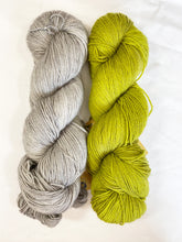 Load image into Gallery viewer, Half Triangle Wrap Kit