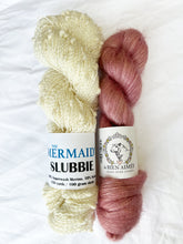 Load image into Gallery viewer, Snow Flurries Slouch