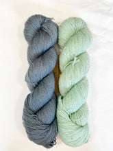 Load image into Gallery viewer, Half Triangle Wrap Kit