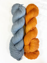 Load image into Gallery viewer, Half Triangle Wrap Kit