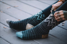 Load image into Gallery viewer, Sparks Sock Kit