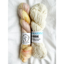 Load image into Gallery viewer, Snow Flurries Slouch
