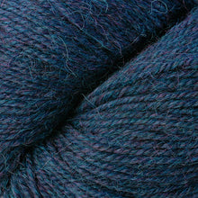 Load image into Gallery viewer, Warm Hugs Shawl
