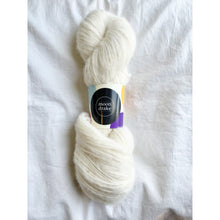 Load image into Gallery viewer, Halo Paca Shawl
