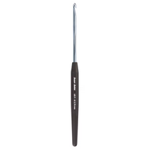 Load image into Gallery viewer, Silvalume Soft Ergonoomic Crochet Hook
