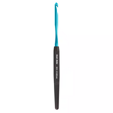 Load image into Gallery viewer, Silvalume Soft Ergonoomic Crochet Hook
