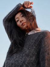 Load image into Gallery viewer, The Art of the Sea: 23 Knitwear Designs Inspired by the Moomins
