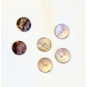 Dyed Shell Lilac Button
