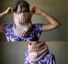 Load image into Gallery viewer, Beginner Brioche Cowl
