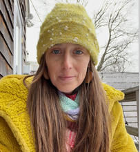 Load image into Gallery viewer, Snow Flurries Slouch
