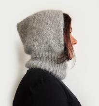 Load image into Gallery viewer, TROMSØ HOODIE
