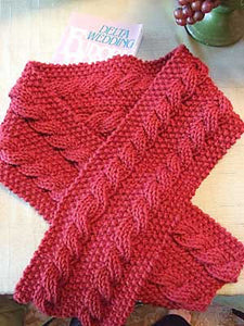 Reversible Cable Scarf