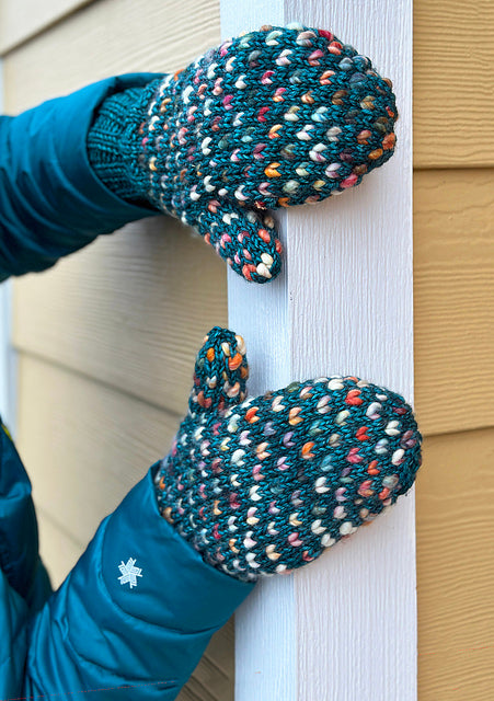 Fake Out Thrummed Mittens – The Mermaid's Purl