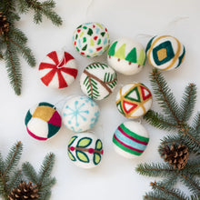 Load image into Gallery viewer, Felted Ornament Party

